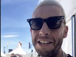 Example felt like 'mayor of Glasgow' as star hails 'best crowds in the  world'