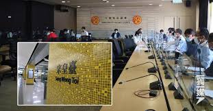 宋皇臺站係香港 港鐵 沙田至中環綫（沙中綫）屯馬綫上一個起緊嘅車站，喺馬頭涌同珓杯石之間，預計最快2021年第三季啟用。 宋皇臺站工地 宋皇臺站起緊嗰陣本嚟叫「 土瓜灣站 」，但個站根本就唔近 土瓜灣 中心地帶，所以最後就用附近嘅 宋皇臺 改名做宋. 7l4mq F7rxuxfm