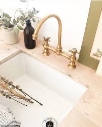 Start with a gentle sponge and dish soap. Dawp21 Skwdtjm