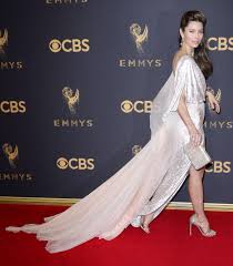 Sofia vergara has the distinction of being the highest paid actress in american television for seven consecutive years, from 2013 to 2020, behind the success of modern family. Emmy Awards 2017 Jessica Biel Heidi Klum Sofia Vergara And Gina Rodriguez Wow With Plunging Necklines As They Top The Best Dressed List