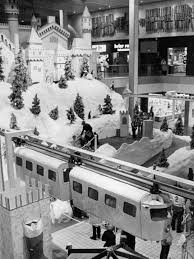 A Look Back At Christmas Time At Midtown Plaza In Rochester Rochester New York Midtown Ontario County