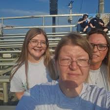 A double birthday week 🎉🎉 Join us in wishing Emily and Randi a Happy  Birthday this week‼️ #Team30