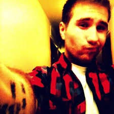 Aaron Bade (@SnoxBox)