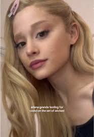 Briana Lucas's Instagram, Twitter & Facebook