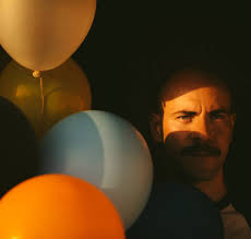 Jeremy Bradfield's Instagram, Twitter & Facebook