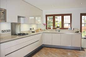 Ve mutfağınıza görsel bir çekicilik katıyorlar. High Gloss Mutfak Dolaplari Besiktas Mutfak