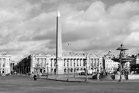 Si vous prévoyez une activité, les attractions suivantes valent le détour : French Elegance In Place De La Concorde Paris French Moments