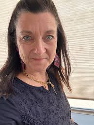 Fun Jewelry Discussion in Stylin' with Deb VIP Group