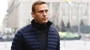Der russische kremlkritiker alexei nawalny ist zurück in berlin. Anschlag Auf Kreml Kritiker Fsb Agenten Sollen Nawalny Vergiftet Haben Tagesschau De