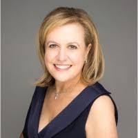 Lori Summerlin's Instagram, Twitter & Facebook