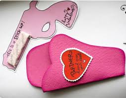 9 3/4″ x 4 1/4″. 23 Easy Homemade Valentine Cards For A School Exchange Feltmagnet