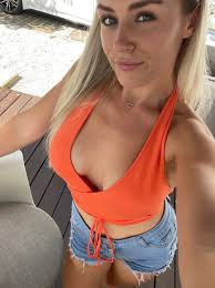 Nora Bennett (@nora.bennettleaf) • Threads, Say more