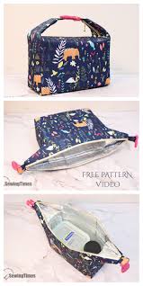 Diy Insulated Fabric Lunch Bag Free Sewing Pattern Video Fabric Art Diy In 2021 Fabric Lunch Bag Bag Pattern Diy Bag