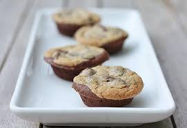Brookie Ou Crownie Ou Cookie Brownie Recette Americaine Recette Brookies Recette Recettes Sucrees Cookies Recette