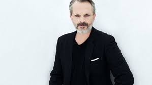 19.01.2021 · los cuatro hijos de miguel bose y nacho palau han sido criados como hermanos y ahora resulta que no lo son, o que lo son a medias, pendientes de que lo decida un tribunal. Miguel Bose A Juicio Con Su Ex Por Sus Hijos Easy Reader