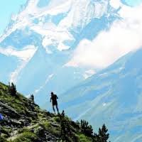 In 2021 it will race in long mountain mode on its iconic 31k/+2,200m. Sierre Zinal 2021 Termin Anmeldung Ergebnisse Fotos