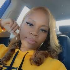 Ambria Jones's Instagram, Twitter & Facebook