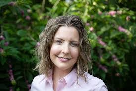 Kathy Caputo's Instagram, Twitter & Facebook