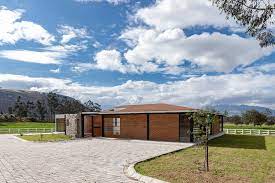 This year's awards are based on over 1.5 million expert reviews from leading travel guides, magazines and newspapers. Gallery Of Casa De Los Vacios Baquio Arquitectura 1