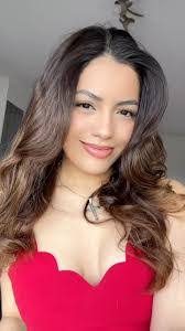 Karin Guerra's Instagram, Twitter & Facebook