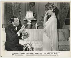 Everyone falls in line behind guy except robbo, who controls the north side. Robin And The 7 Hoods 1964