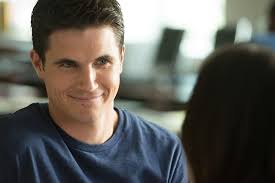 8 Robbie amell ideas