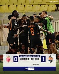 Ein bundesligist ist besonders umtriebig. 3djk1jzskkczdm