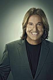 En el, cuenta la historia de la vida de david benda, judío y joven pintor. Ricardo Montaner Estrena Video Dedicado A Nuestro Hermoso Pais Venezuela