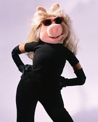 Miss Piggy Lookbook : r/whatthefrockk