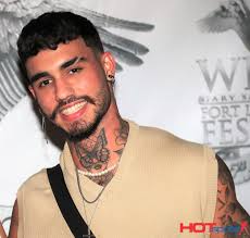 Gary Santis' Annual White Fort Lauderdale Festival 25th Anniversary