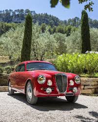 Bekijk Deze Instagram Foto Van Classiccarchasers 968 Vind Ik Leuks Vintage Sports Cars Unique Cars Italian Cars