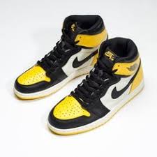 Update The Yellow Toe Air Jordan 1 High Will Still Release This Year House Of Heat Sneaker News Release In 2020 Air Jordans Womens Basketball Shoes Nike Air
