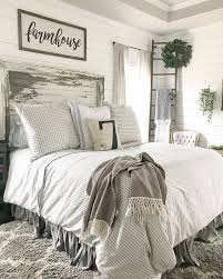 Keeping the foundational pieces neutral, pop of blush pinks are placed. 25 Beautiful Farmhouse Bedroom Decor Ideas Shelterness