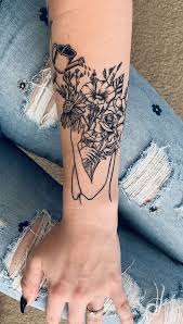 Auto Amore Tatuaggio In 2020 Forearm Tattoo Women Self Love Tattoo Simple Forearm Tattoos