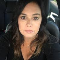 Lisa Panetta's Instagram, Twitter & Facebook