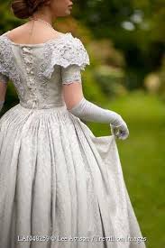 Want Information In Addition To Great Tips On Weddings Historical Dresses Historical Women Vintage Dresses