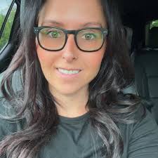 Happy birthday Erin, I hope you have the best day with your twin sister  Amber. You guys deserve the week together, I hope you enjoy your days off  in Hawaii. We miss