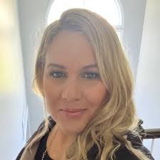 Kate Greenberg (@hkgreens)