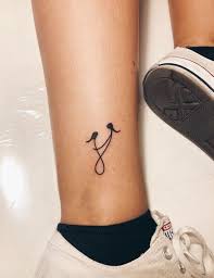 Elegir El Disento Signifiant 1 Tatuaje Zero Siempre Es Lo Mautes Sencillo Ya Cual Debes Considerar Muchas Co En 2020 Tatuaje Madre E Hija Tatuaje Mama E Hija Tatuajes