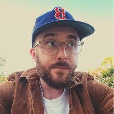 Kenny Mays's Instagram, Twitter & Facebook