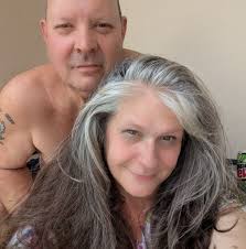 Here is another old picture. I haven't figured out when it was taken. circa  1890-1900? This is the John Fritz Schweer and Nancy Strain Schweer family.  In a comment is the back