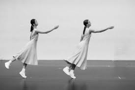 No, not the nelly throwback. Fase Four Movements To The Music Of Steve Reich Anne Teresa De Keersmaeker Rosas Rosas