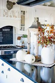 Beautiful White Farmhouse Kitchens Fall Decor Ideas Pinteresting Finds In 2020 Country Kitchen Diy Fall Kitchen Decor Kitchen Decor