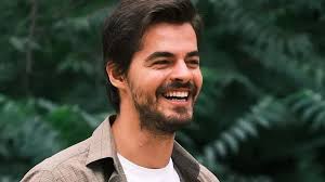 Gönül Dağı Taner'i Berk Atan Kimdir? Biyografisi, Aslen Nereli, Kaç  Yaşında, Evli mi, Sevgilisi, Boyu ve TV Dizileri