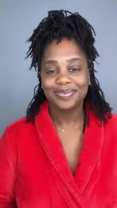 Add a little something sweet to your wash day routine with our Rosemary  Mint Clarying Sugar Scalp Scrub. 🌱 This gentle exfoliating scalp scrub is  perfect for our Mavens with locs who want to remove ...