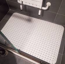 Use the buttons below to narrow down the list using the features or types that are important to you. Best Non Slip Bath Mats 2021 Elderly Falls Prevention