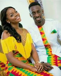 Never enough hand drawn pin / customizable. 49 Idees De Couple En 2021 Tenues Pour Couples Tenue Africaine Mode Africaine
