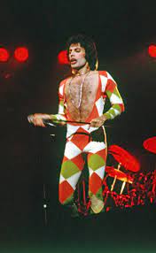 Does anyone where I can buy a Freddie Mercury jumpsuit similar to the one  where he wore here at earls court in 1977? I searched online and found  nothing. : rqueen