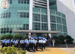 壹傳媒有限公司 企業營業宗旨 抱負與使命 組織架構 製作人 : ä¹±æ¸¯åˆ†å­å'¨åº­è¢«æ•çŽ°åœºæ›å…‰ æ¸¯è­¦è¿˜é€éœ²é»Žæ™ºè‹±æ¡ˆä¸€ä¸ªé‡è¦ç»†èŠ‚ å›½å†…æ–°é—» æ–°é—»èµ„è®¯ äº¤åŸŽä¿¡æ¯æ¸¯