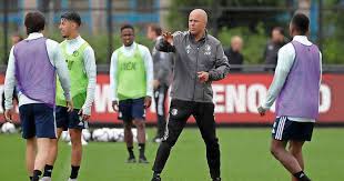 Feyenoord's jeugdproject (youth project) concentrate on children between 6 and 12 years of age, playing football at schools and amateur teams. Arne Slot Leads Feyenoord S First Training Session Close The Gap With The Champion Football